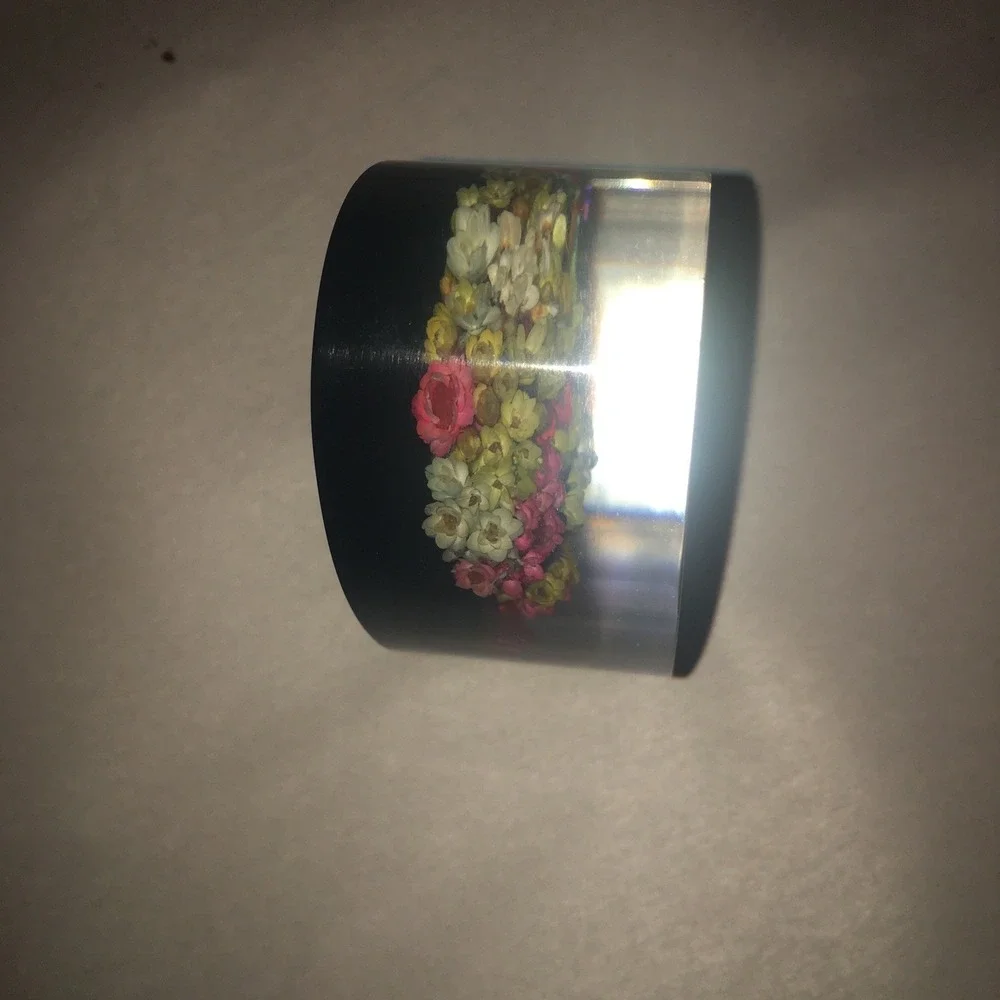 Vintage Lucite acrylic dried flower bouquet paperweight